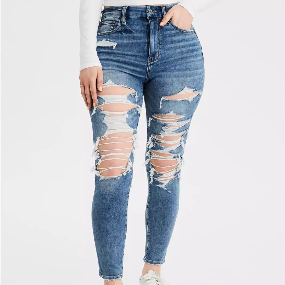 Size 6 | NWOT AE Curvy super high rise jeans
